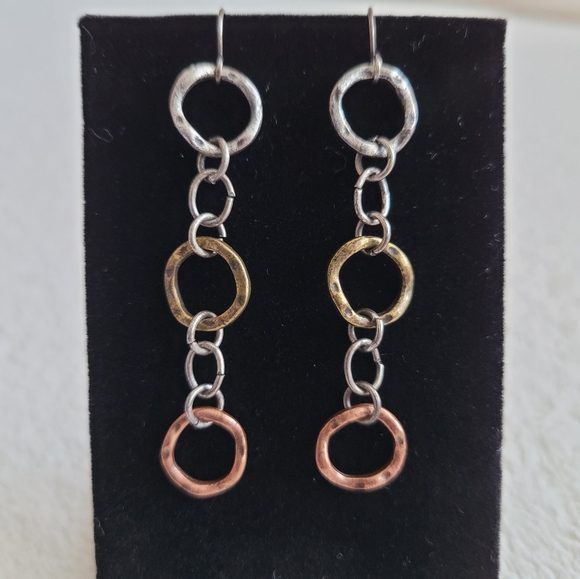 Tri-Color 3-Ring 2.5" Dangle Earrings | silvertone, goldtone & coppertone EUC - Picture 9 of 10